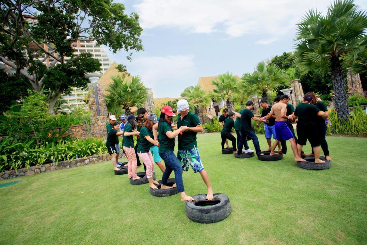 Centara Grand Mirage Beach Resort Pattaya Buitenkant foto